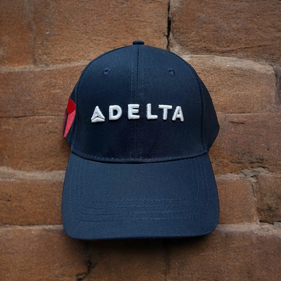 Delta Air Lines Head Gear Baseball hat One size fits most Black Logo New - Picture 12 of 14